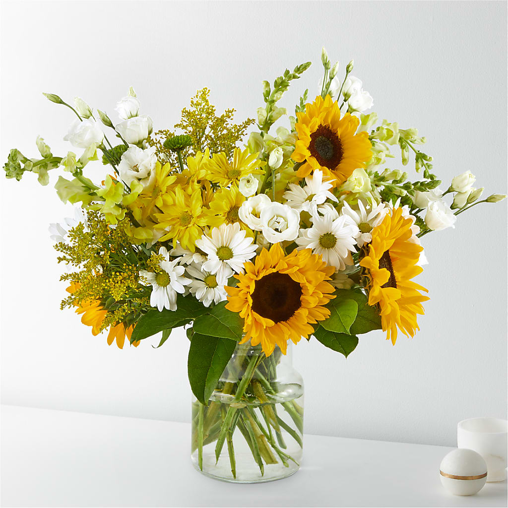 Hello Sunshine Bouquet – Miracle Flowers, Folsom CA