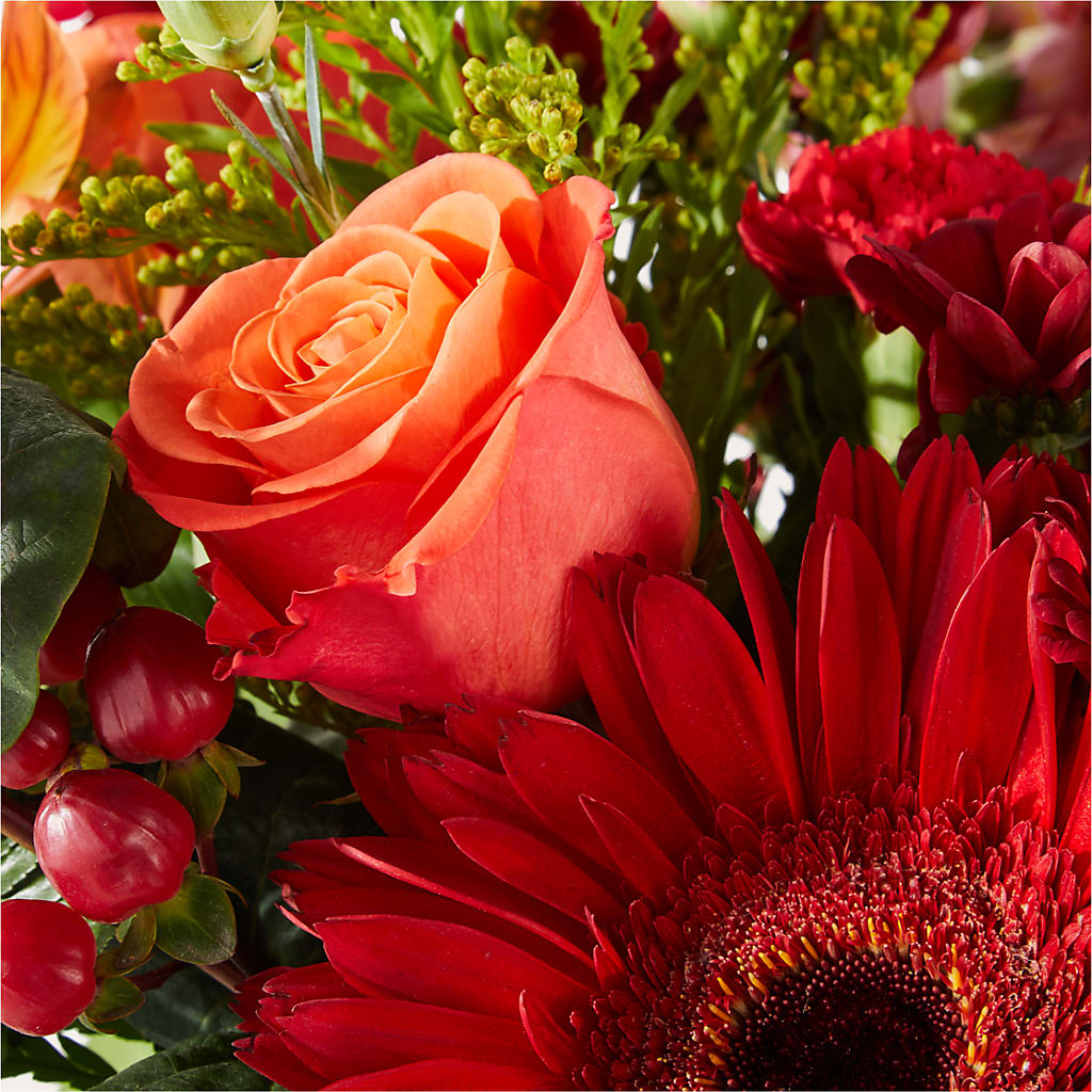 Sweater Season - A Florist Original – Miracle Flowers, Folsom CA