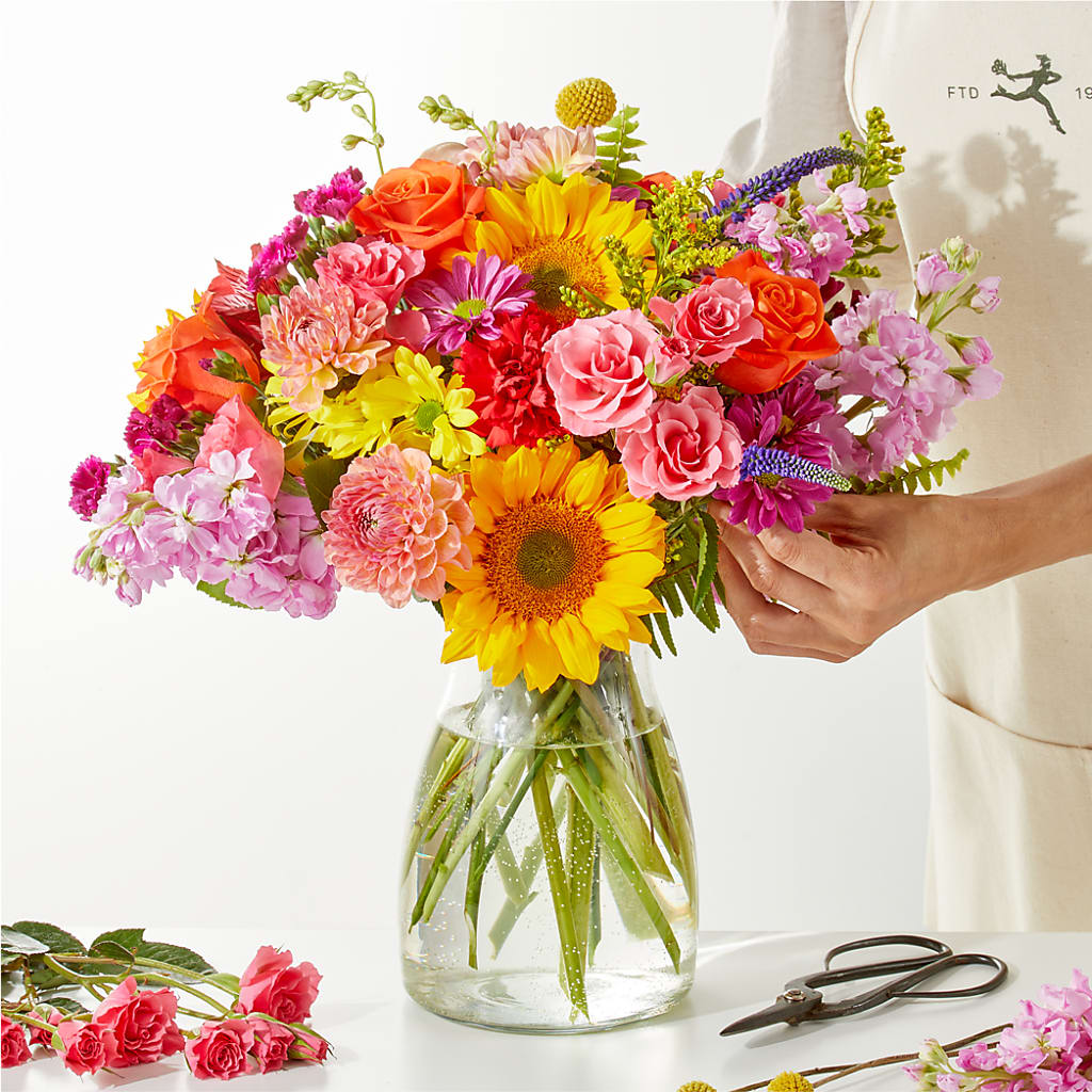 Cue the Confetti - A Florist Original – Miracle Flowers, Folsom CA