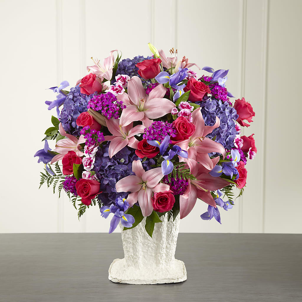We Fondly Remember Arrangement – Miracle Flowers, Folsom CA