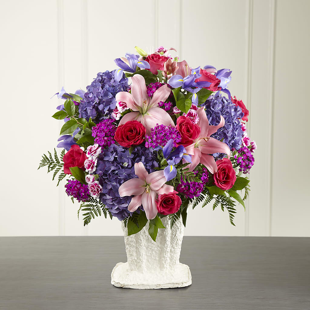 We Fondly Remember Arrangement – Miracle Flowers, Folsom CA