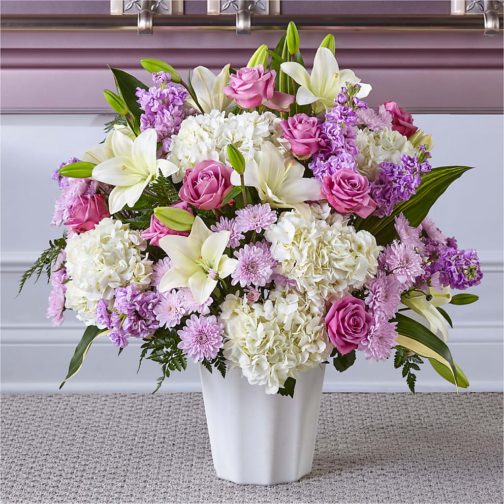 Heaven Sent Floor Basket – Miracle Flowers, Folsom CA