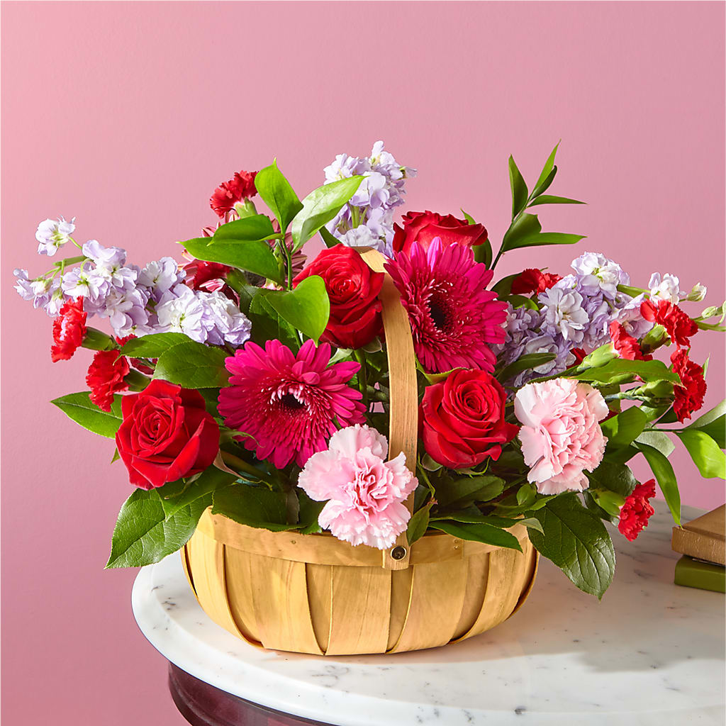 Pink Picnic Basket – Miracle Flowers, Folsom CA