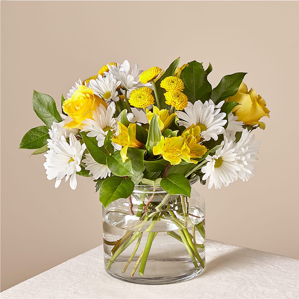Sunny Sentiments Bouquet – Miracle Flowers, Folsom CA