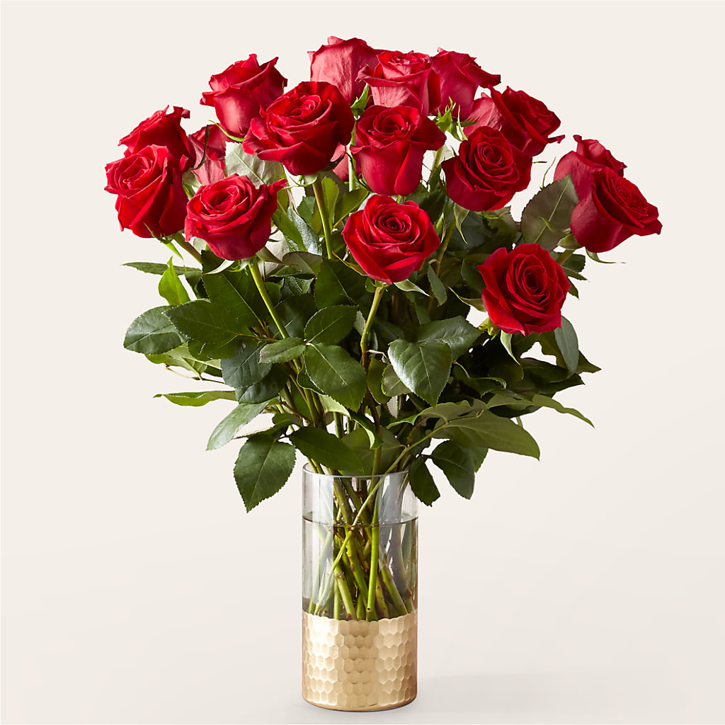 Classic Love Red Rose Bouquet – Miracle Flowers, Folsom CA
