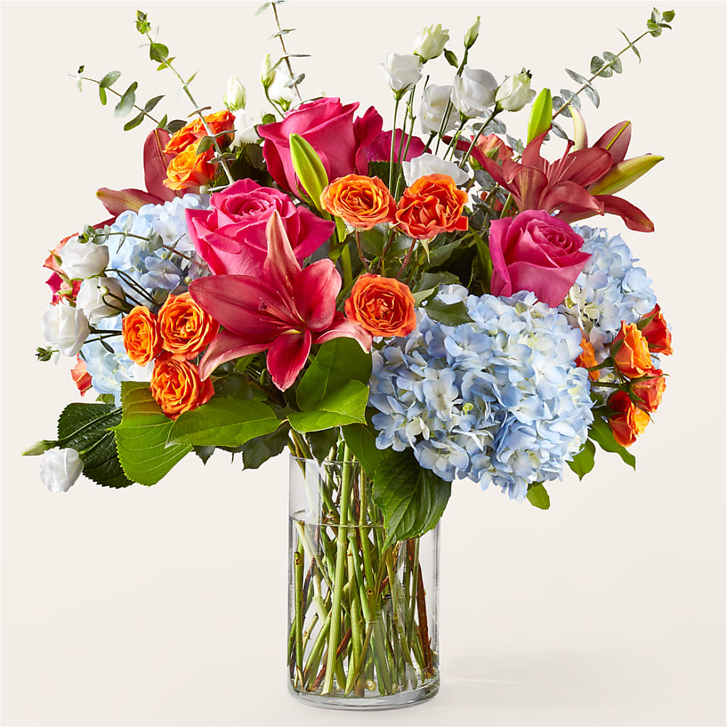 Awestruck Luxury Bouquet – Miracle Flowers, Folsom CA