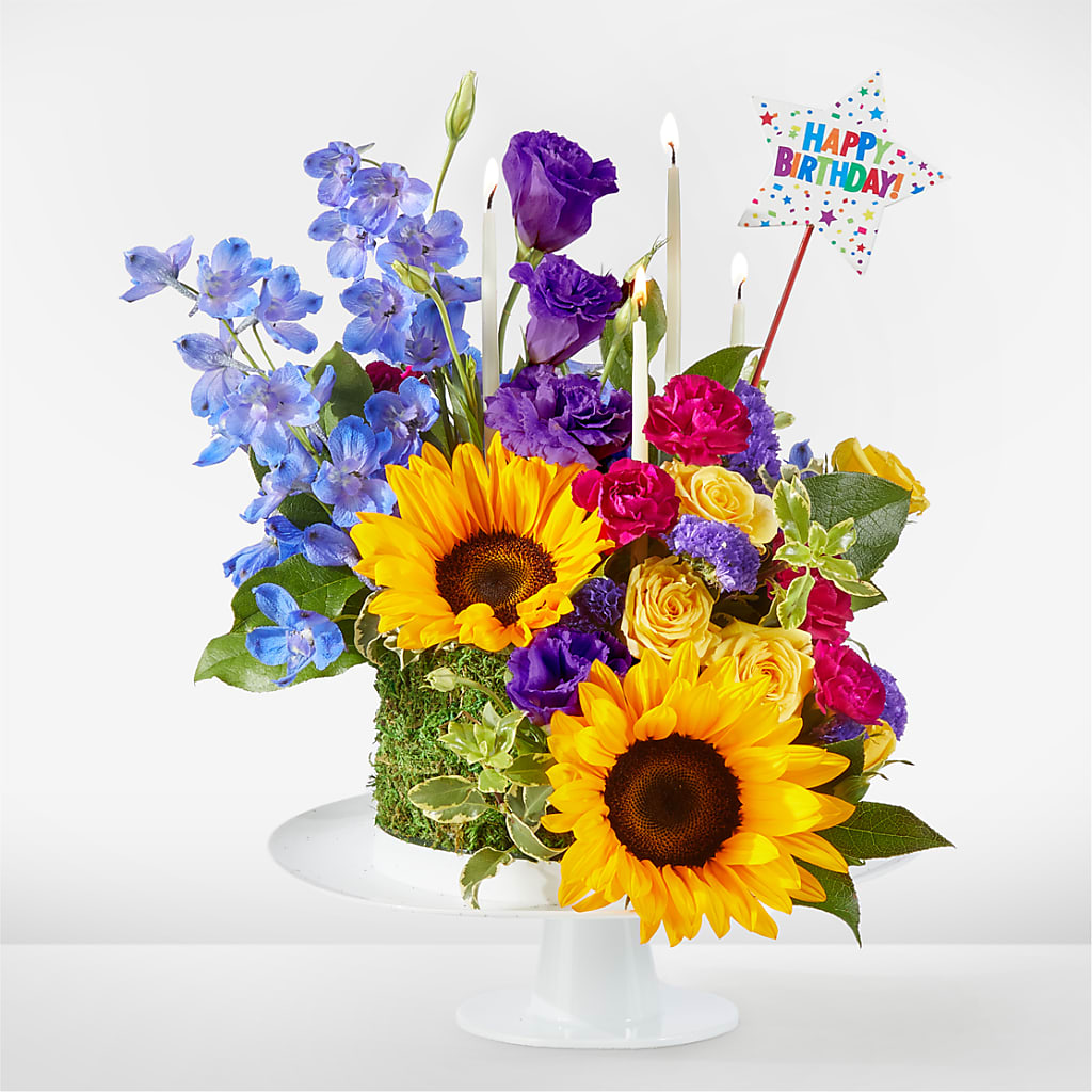 Star of the Day Floral Cake – Miracle Flowers, Folsom CA
