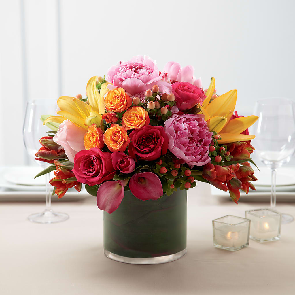 Color Mix Arrangement – Miracle Flowers, Folsom CA
