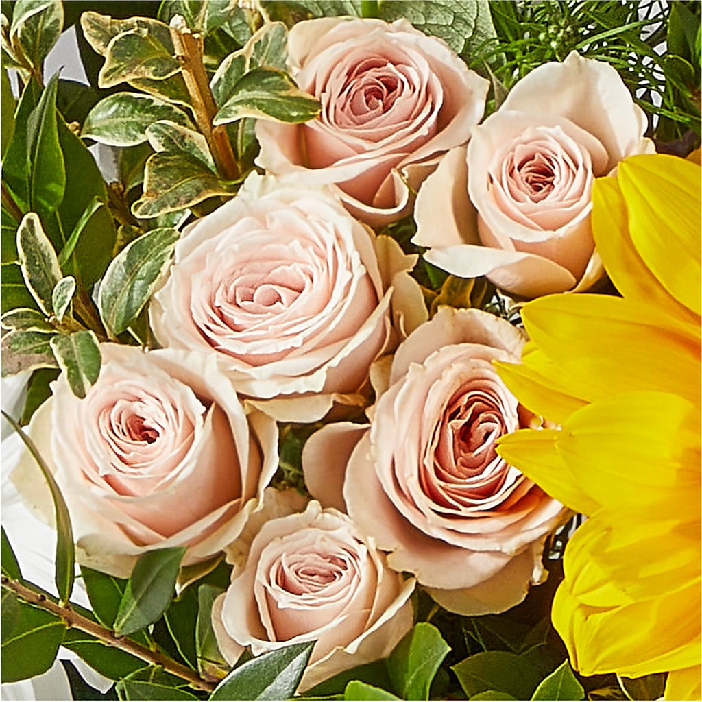 The Good Life Bouquet –  Miracle Flowers, Folsom CA