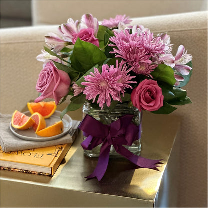 Sugarplum Bouquet –  Miracle Flowers, Folsom CA