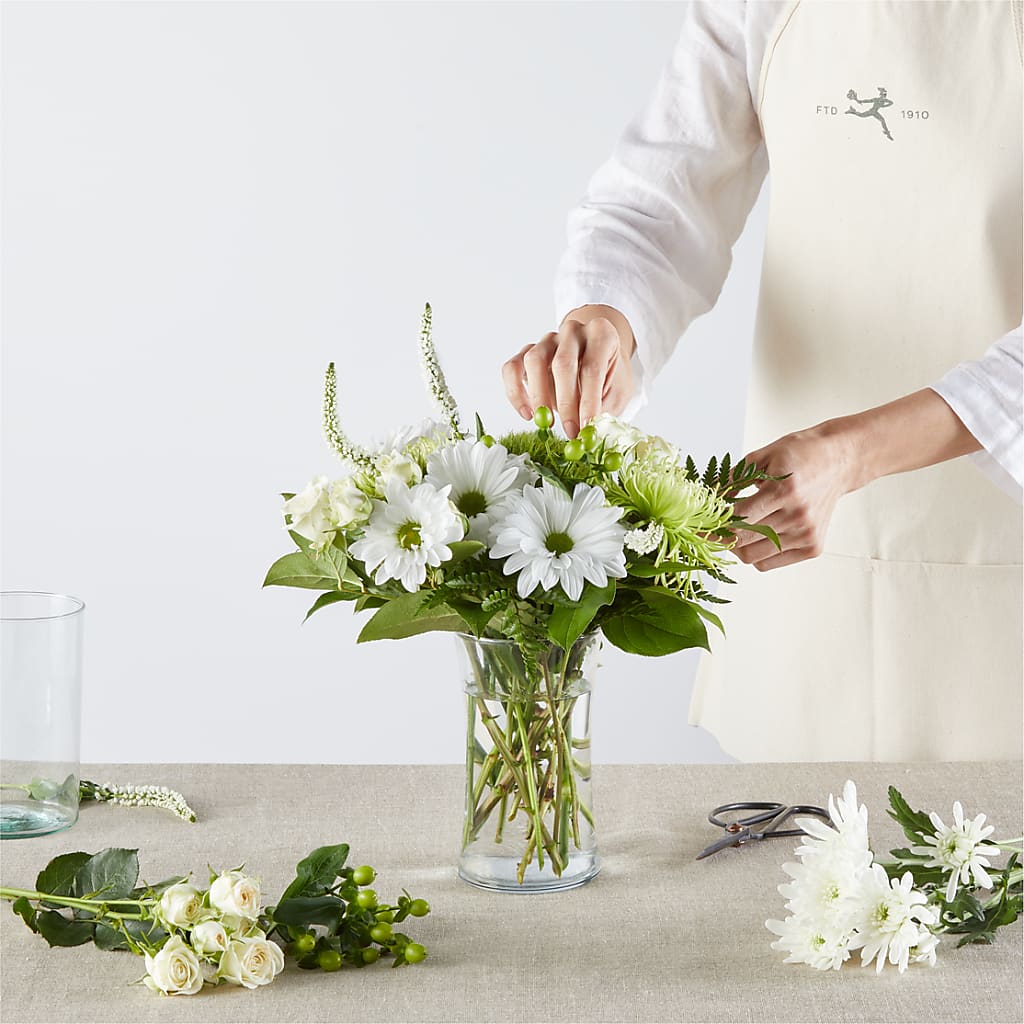 Irish Garden - A Florist Original –  Miracle Flowers, Folsom CA