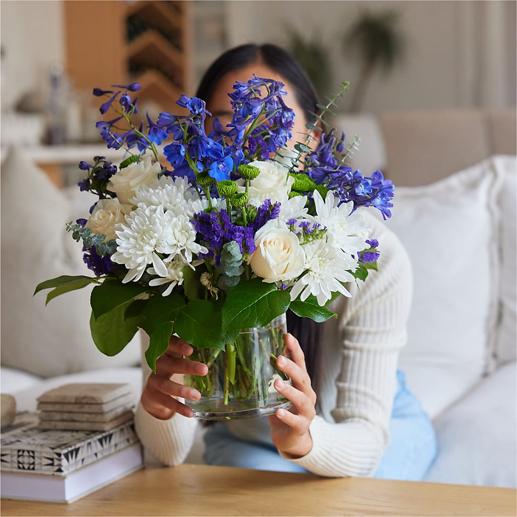 Cerulean Waves Bouquet –  Miracle Flowers, Folsom CA