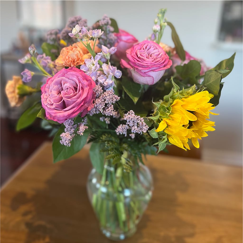 Yellow Brick Road Bouquet –  Miracle Flowers, Folsom CA