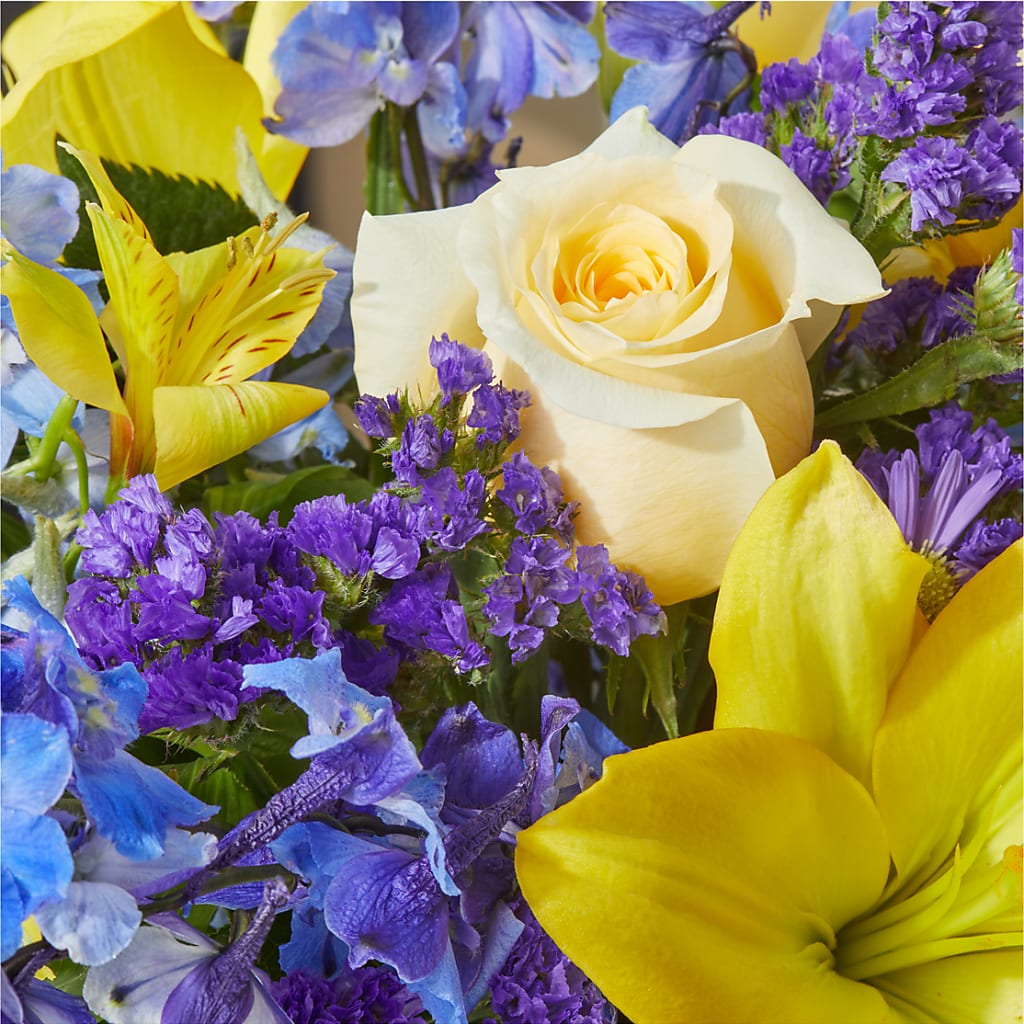 Limoncello Bouquet –  Miracle Flowers, Folsom CA