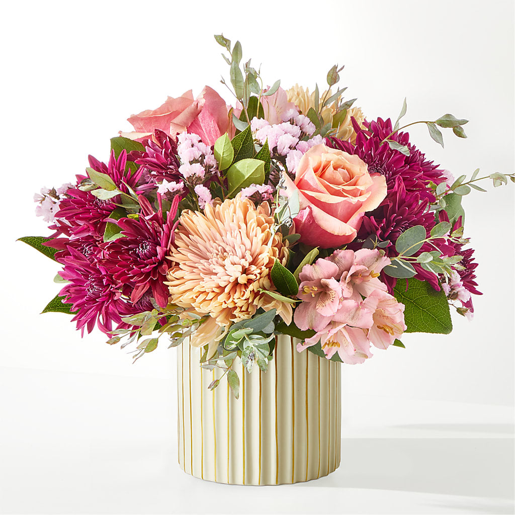 Berry Cobbler Bouquet with Ivory Vase –  Miracle Flowers, Folsom CA