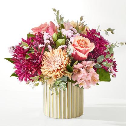 Berry Cobbler Bouquet with Ivory Vase –  Miracle Flowers, Folsom CA