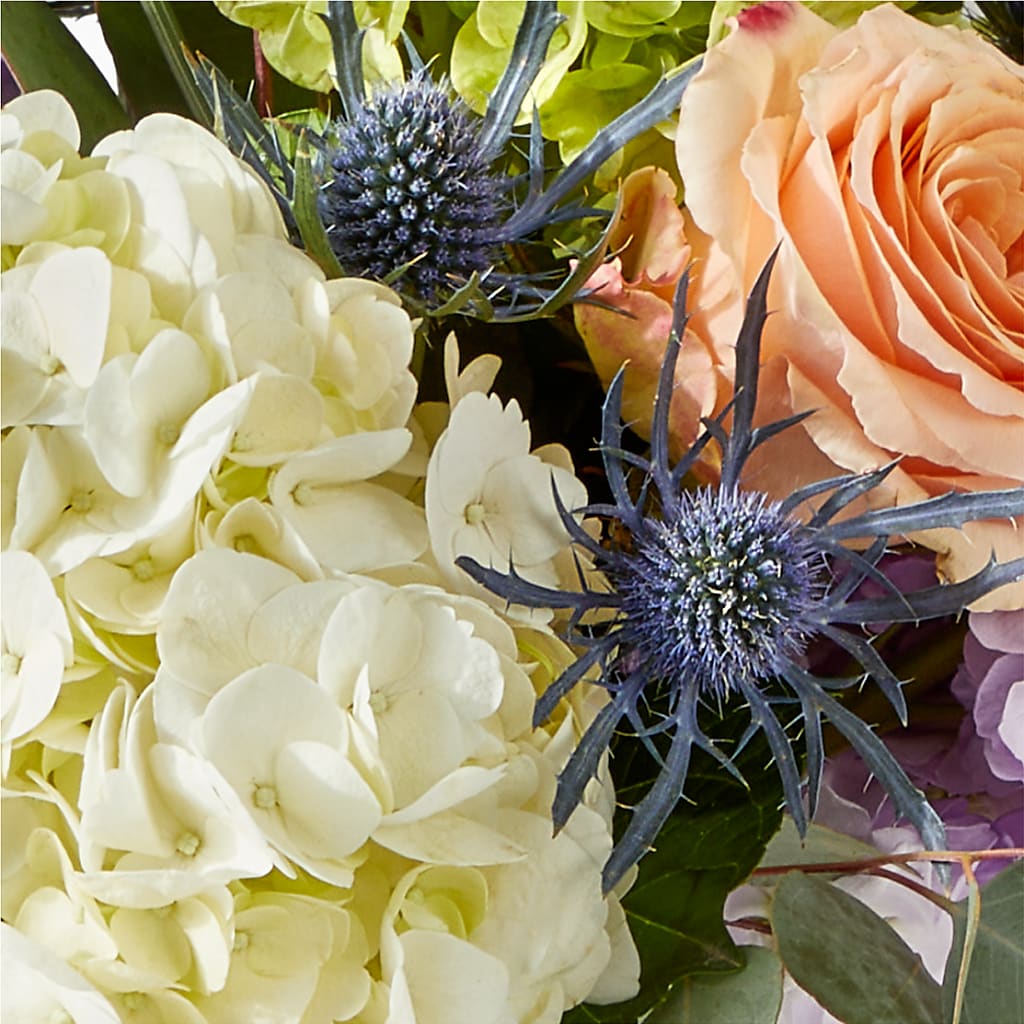 Porch Swing Bouquet –  Miracle Flowers, Folsom CA