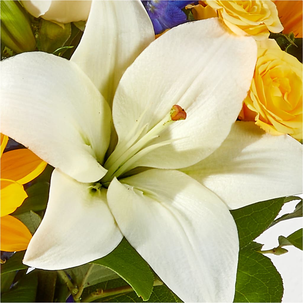 Wonderfully Sunny Bouquet –  Miracle Flowers, Folsom CA