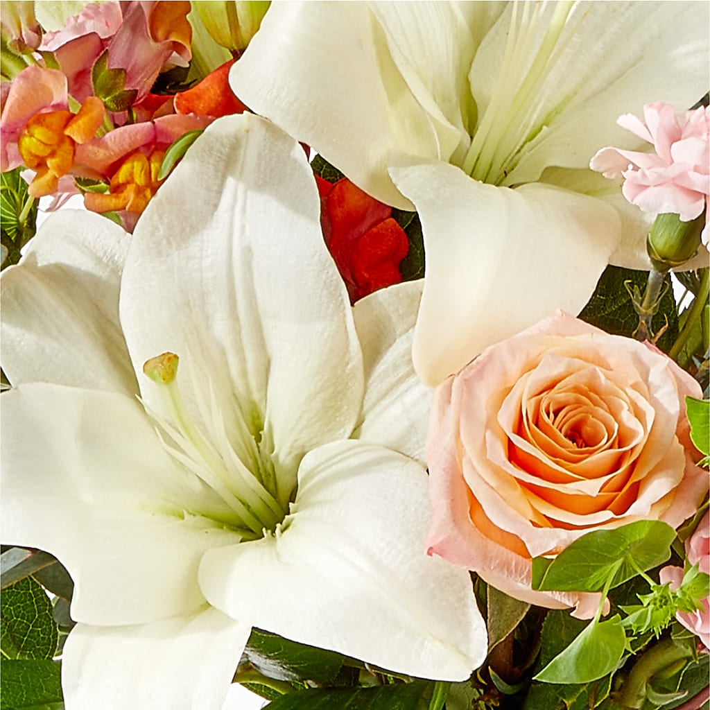 Grapefruit Splash Bouquet –  Miracle Flowers, Folsom CA