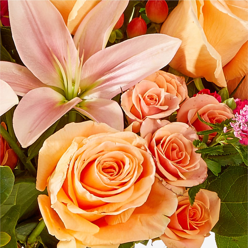 Bisous Bouquet –  Miracle Flowers, Folsom CA